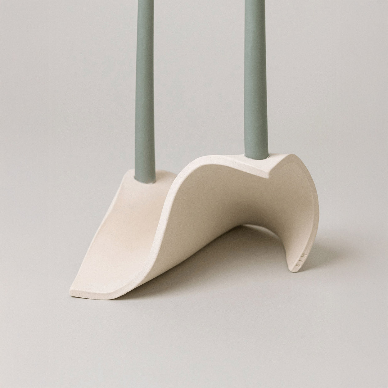 Drape Shabbat Candelabra